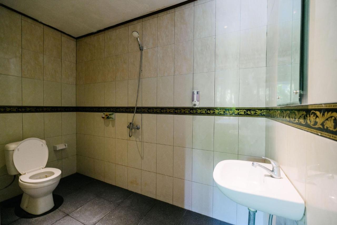 Adi Bungalow Nusa Penida Redpartner Ped Exterior foto